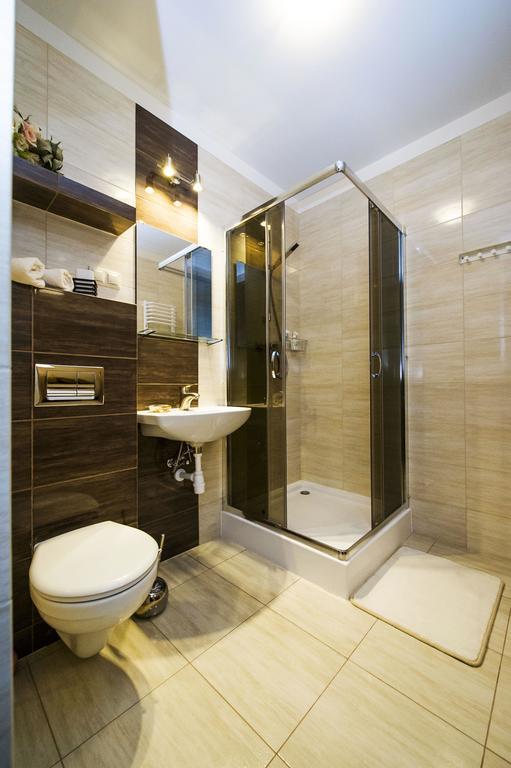 Apartament Polonijna Краков Экстерьер фото